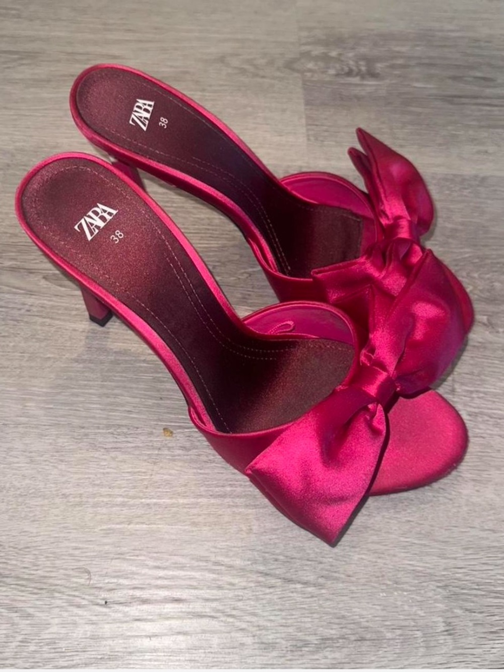 Zara Satin Bow Mule Heels in Fuchsia